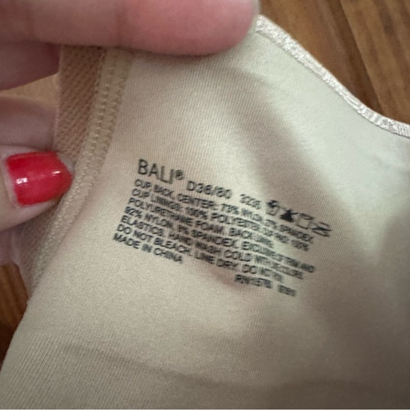 Bali 3235 Bra Tan Back Smoothing Underwire Full Coverage Concealer Petals 38D - Picture 3 of 4